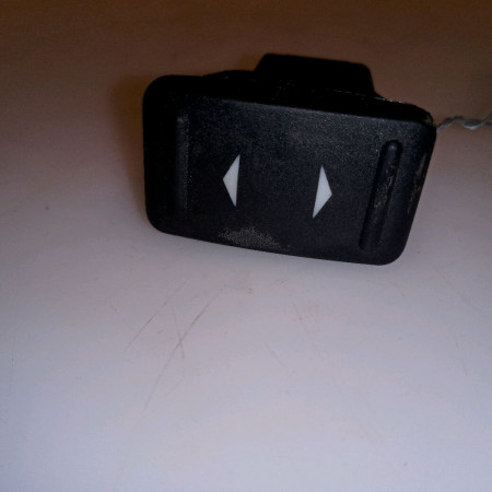 Commande leve-glace porte arrière gauche occasion FORD FOCUS II Phase 1 09-2004->12-2007 1.6 TI-VCT