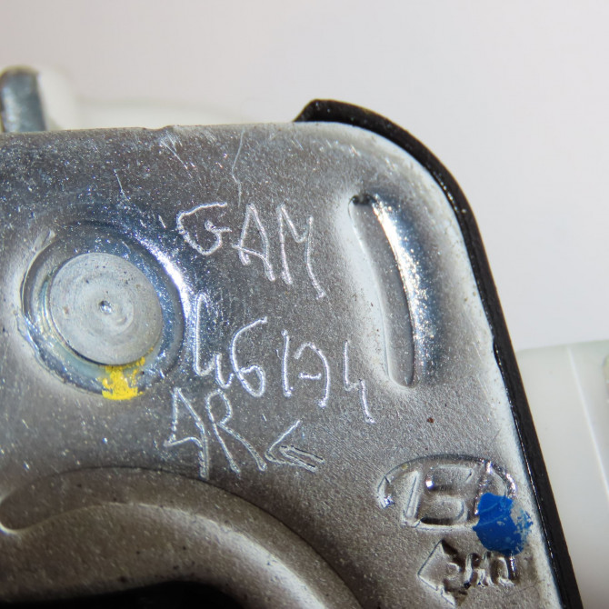 Serrure porte arg occasion HYUNDAI 146 Phase 1 04-1995->04-1999 1.0i 66ch 81410B9020 6