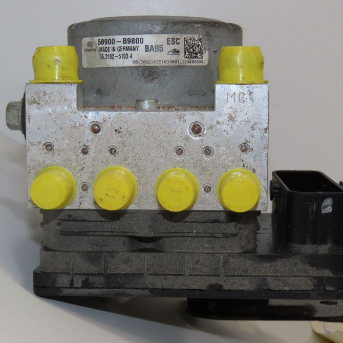 Unité hydraulique ABS occasion HYUNDAI 146 Phase 1 04-1995->04-1999 1.0i 66ch 58910B9B10 2