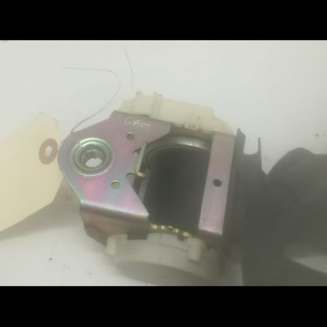 Ceinture arrière droite occasion VOLKSWAGEN GOLF V Phase 1 11-2003->10-2008 1.9 TDI 105ch 5M0857806RAA 3