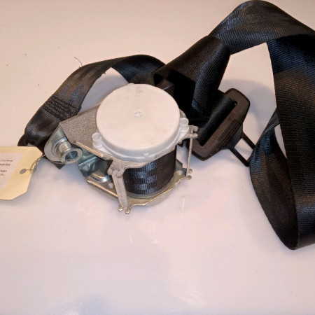 Ceinture arrière droite occasion VOLKSWAGEN GOLF PLUS Phase 1 04-1995->04-1999 1.6 TDI 105ch 5M0857806RAA