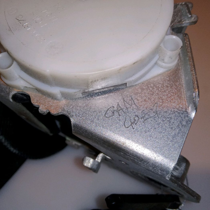 Ceinture arrière droite occasion VOLKSWAGEN GOLF PLUS Phase 1 04-1995->04-1999 1.6 TDI 105ch 5M0857806RAA 3