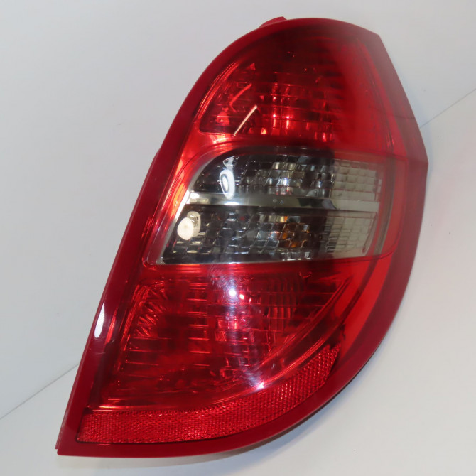 Feu arrière droit occasion MERCEDES CLASSE A II Phase 2 04-2008->06-2012 A180 CDI 110ch 169820306428 1