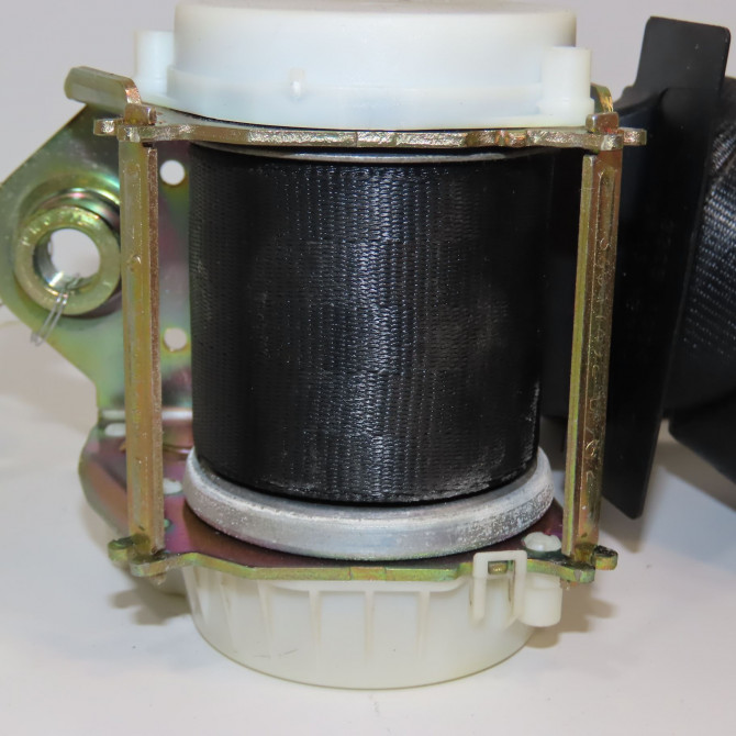 Ceinture arrière droite occasion VOLKSWAGEN GOLF PLUS Phase 1 03-2005->03-2009 1.9 TDI 105ch 5M0857806RAA 3