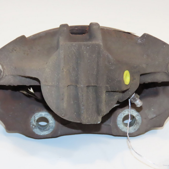 Etrier de frein avant droit occasion PEUGEOT 207 Phase 1 04-2006->06-2013 1.4i 75ch 1617292180 3