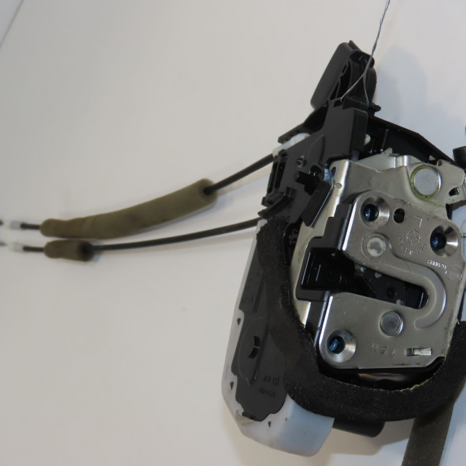 Serrure porte arg occasion NISSAN JUKE Phase 1 09-2010->... 1.5 DCI 110ch 825011KA2A 1