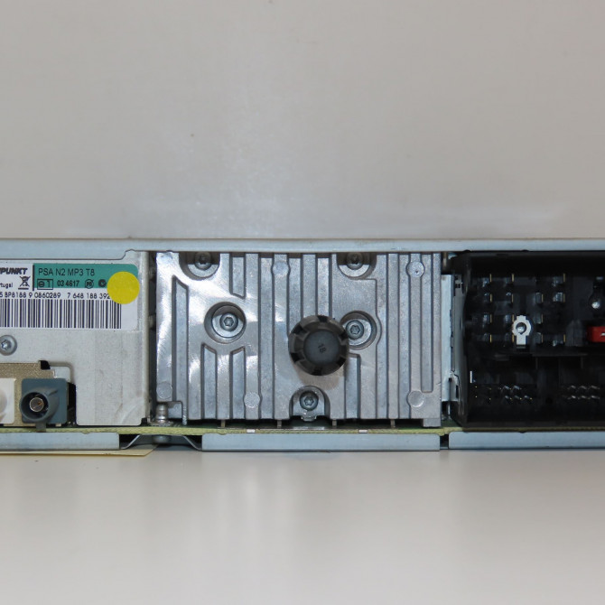 Autoradio occasion PEUGEOT 5008 I Phase 1 11-2009->12-2013 1.6 HDI 110ch 6579NV 2