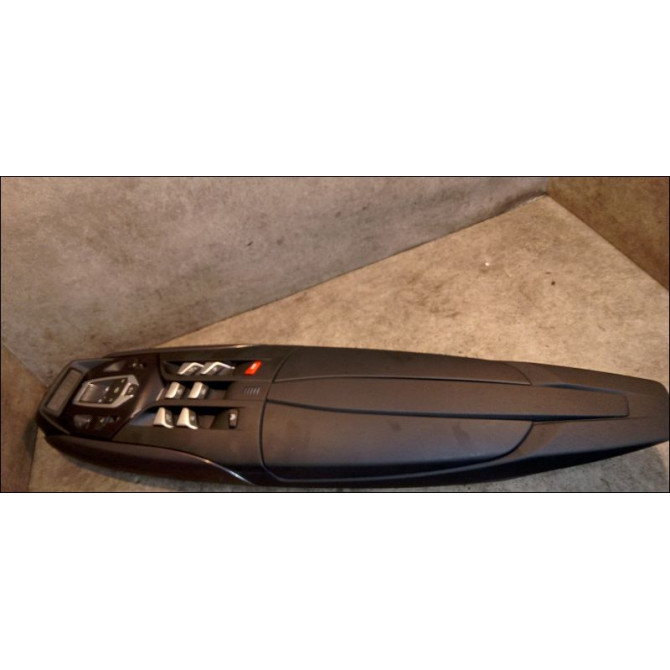 Plafonnier occasion CITROEN DS5 Phase 1 06-2011->... 96701574XT 1