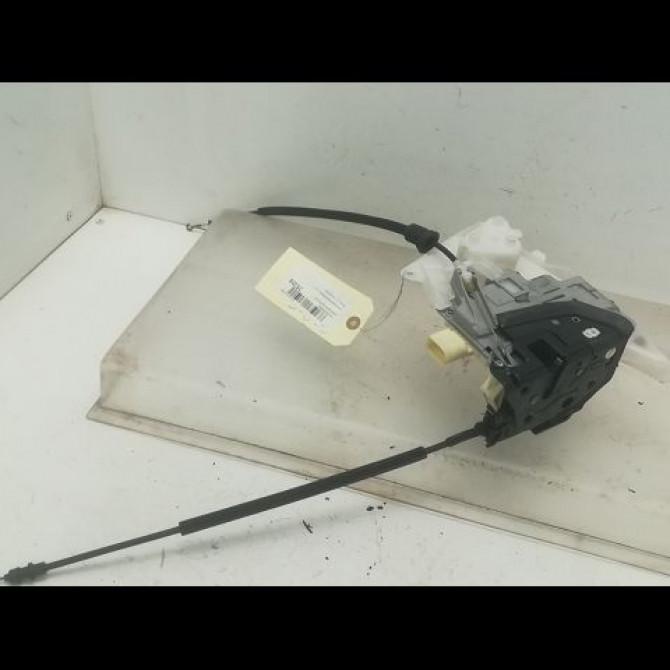 Serrure porte avd occasion VOLKSWAGEN PASSAT V Phase 1 03-2005->10-2010 2.0 TDI 140ch 3C1837016A 1