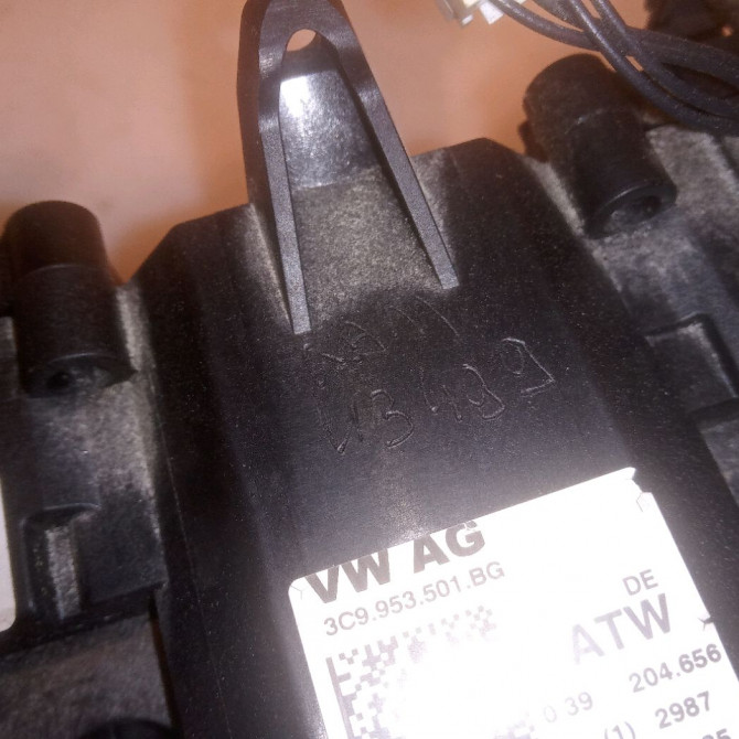 Bloc commodos occasion VOLKSWAGEN PASSAT VI Phase 1 04-1995->04-1999 2.0 TDI 136ch 3C9953502B9B9 6