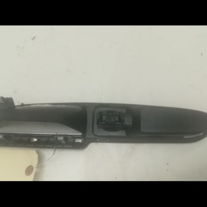 Commande lève-glace porte avant droite occasion FORD KUGA II Phase 1 09-2012->... 2.0 TDCI 150ch 1850432 2