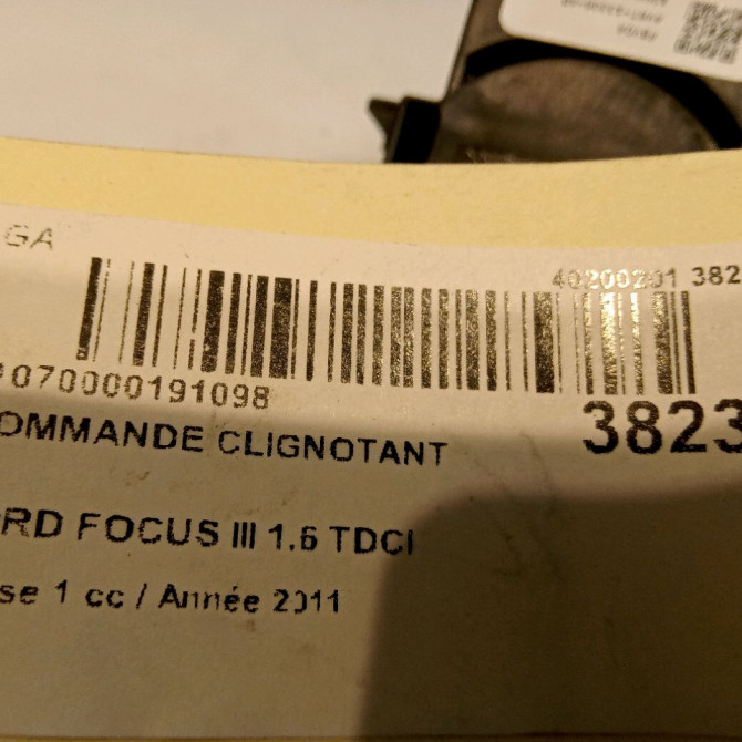 Commande clignotant occasion FORD FOCUS III Phase 1 01-2011->04-2015 1.6 TDCI 115ch 2044625 4