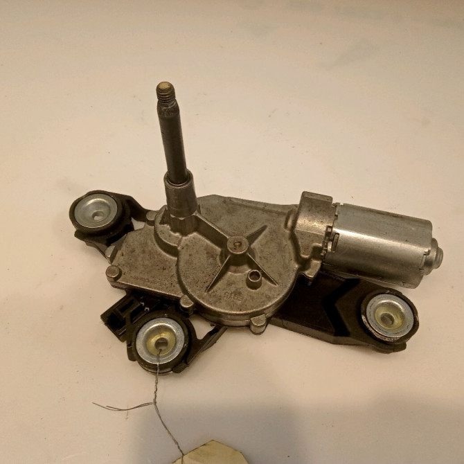 Moteur essuie-glace arrière occasion FORD FOCUS III Phase 1 01-2011->04-2015 1.6 TDCI 115ch 1851421 1