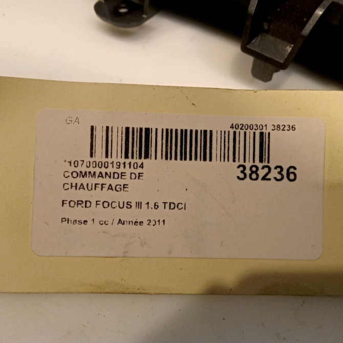 Commande de chauffage occasion FORD FOCUS III Phase 1 01-2011->04-2015 1.6 TDCI 115ch 1866942 3