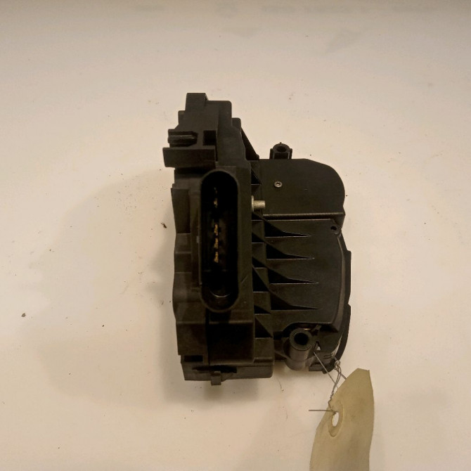 Serrure porte avg occasion FORD FOCUS III Phase 1 01-2011->04-2015 1.6 TDCI 115ch 2070970 3