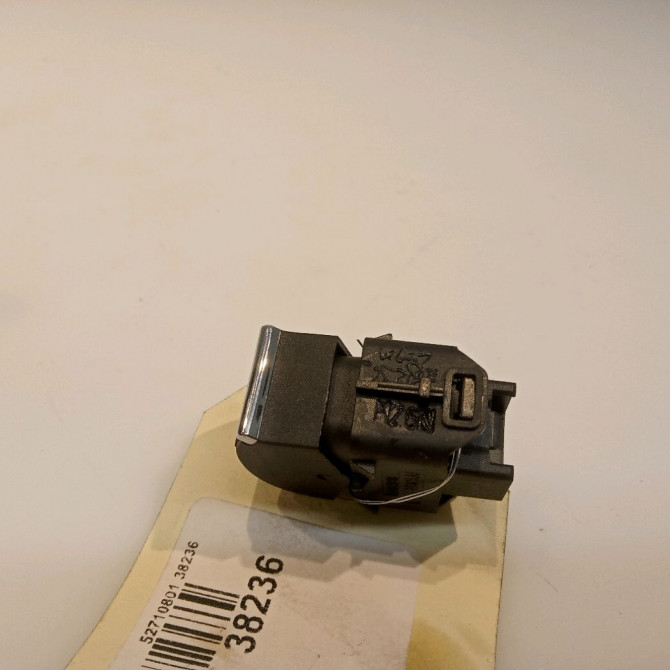 Commande lève-glace porte avant droite occasion FORD FOCUS III Phase 1 01-2011->04-2015 1.6 TDCI 115ch 1850432 3