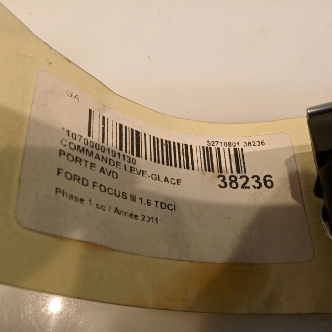 Commande lève-glace porte avant droite occasion FORD FOCUS III Phase 1 01-2011->04-2015 1.6 TDCI 115ch 1850432 4