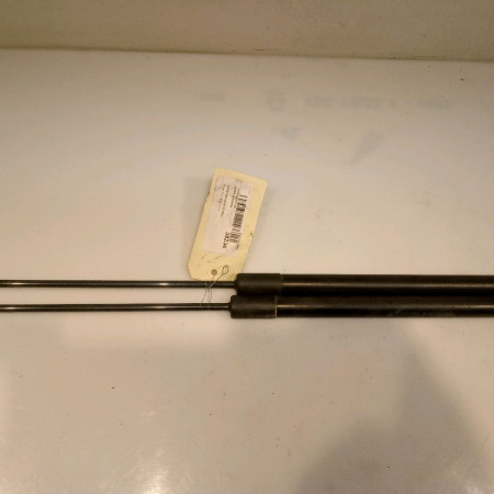 Verin droit hayon occasion FORD FOCUS III Phase 1 01-2011->04-2015 1.6 TDCI 115ch 1747492