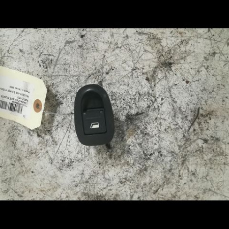 Commande leve-glace porte arrière droite occasion PEUGEOT 406 Phase 2 04-1999->04-2004 2.0 HDI 110ch