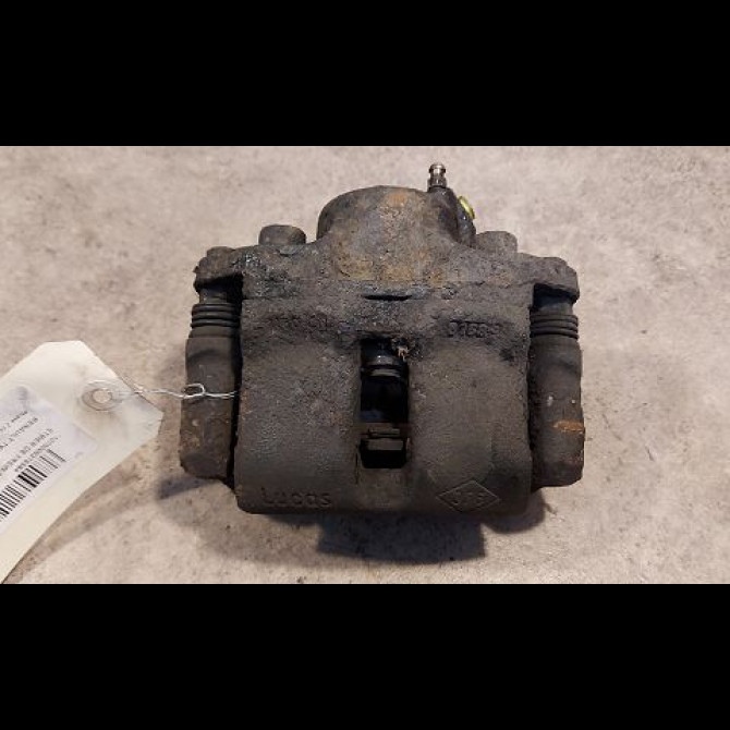 Etrier de frein avant gauche occasion RENAULT TWINGO I Phase 2 08-1998->08-2000 1.2i 60ch 7701203844 1