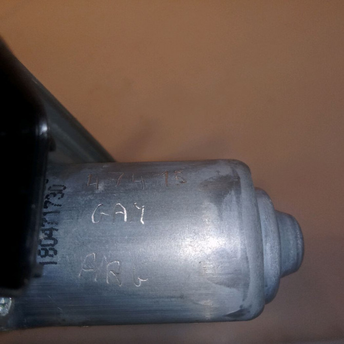 Mecanisme+moteur leve-glace arg occasion FORD FOCUS III Phase 2 11-2014->... 1.0i 125ch 1870372 4