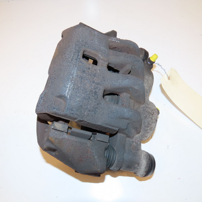 Etrier de frein avant droit occasion CITROEN JUMPER III Phase 1 06-2006->... 2.2 HDi 100ch 4401J7 1