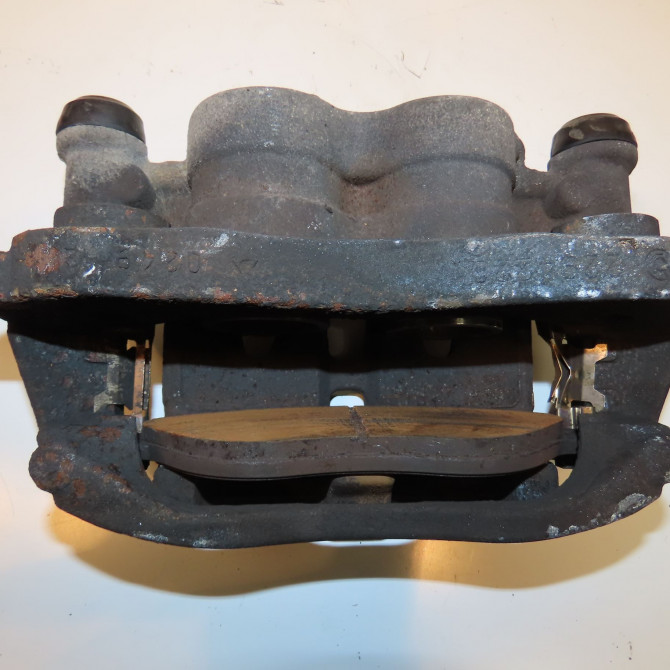 Etrier de frein avant droit occasion CITROEN JUMPER III Phase 1 06-2006->... 2.2 HDi 100ch 4401J7 2