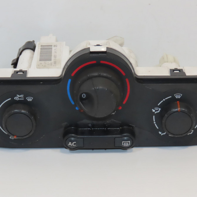Commande de chauffage occasion RENAULT SCENIC II Phase 2 09-2006->04-2009 1.5 DCI 105ch 7701056580 1