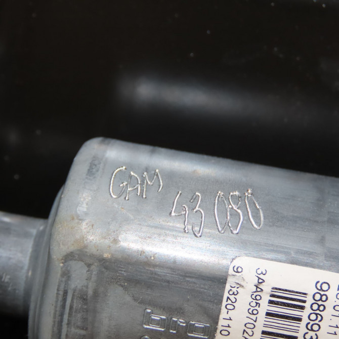 Mecanisme + moteur lève-glace avant droit occasion VOLKSWAGEN PASSAT VI Phase 1 04-1995->04-1999 2.0 TDI 136ch 3AA837462B 6