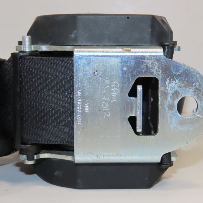 Ceinture arrière gauche occasion VOLKSWAGEN GOLF V Phase 1 11-2003->10-2008 1.9 TDI 105ch 1K9857805RAA 3