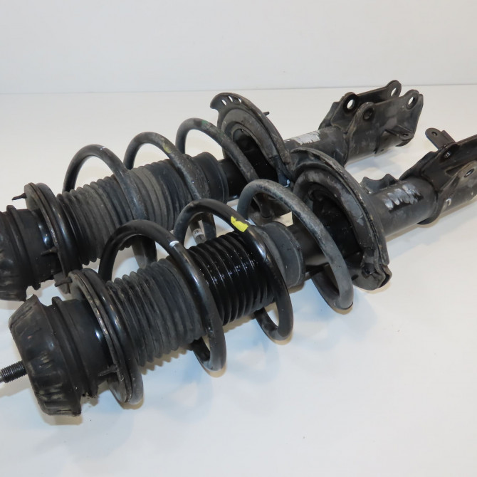 Amortisseur avant droit occasion HYUNDAI 146 Phase 1 04-1995->04-1999 1.0i 66ch 54660B9000 1