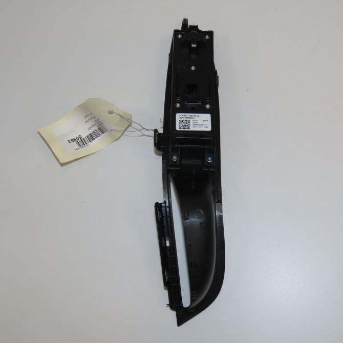 Commande lève-glace porte avant gauche occasion FORD FOCUS III Phase 1 01-2011->04-2015 1.6 TDCI 115ch 2