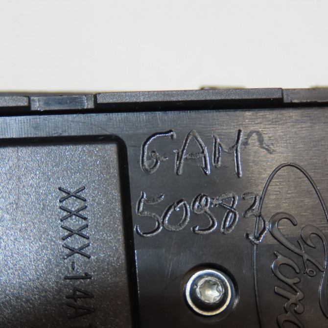 Commande lève-glace porte avant gauche occasion FORD FOCUS III Phase 1 01-2011->04-2015 1.6 TDCI 115ch 5