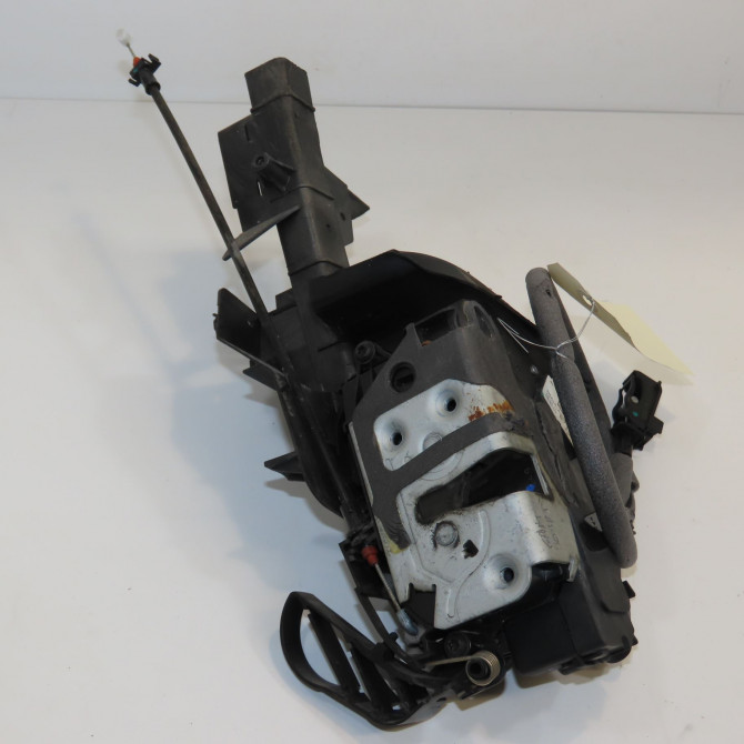 Serrure porte avg occasion FORD FOCUS III Phase 1 01-2011->04-2015 1.6 TDCI 115ch 2070970 1