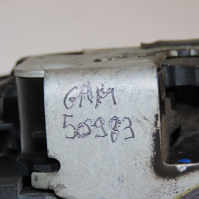 Serrure porte avg occasion FORD FOCUS III Phase 1 01-2011->04-2015 1.6 TDCI 115ch 2070970 6