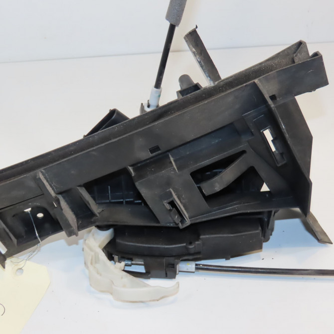 Serrure porte arg occasion FORD FOCUS III Phase 1 01-2011->04-2015 1.6 TDCI 115ch 2099461 5