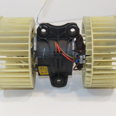 Ventilateur de chauffage occasion B.M.W. X5 I Phase 1 04-2000->12-2006 3.0d 218ch 64118385558