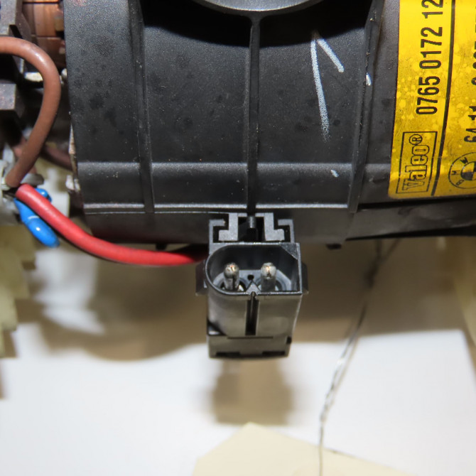 Ventilateur de chauffage occasion B.M.W. X5 I Phase 1 04-2000->12-2006 3.0d 218ch 64118385558 3