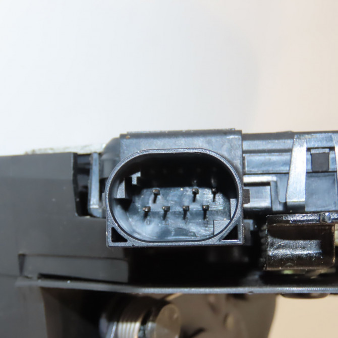 Serrure porte ard occasion B.M.W. X5 I Phase 1 04-2000->12-2006 3.0d 218ch 51228402602 4