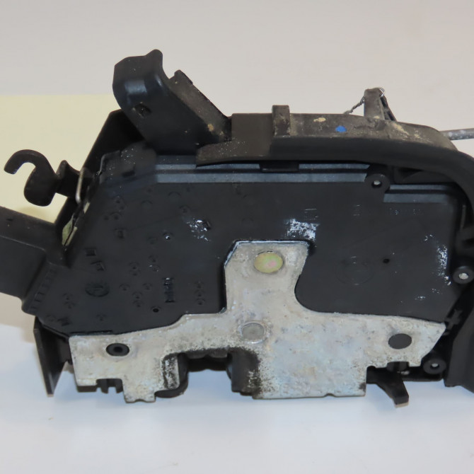 Serrure porte arg occasion B.M.W. X5 I Phase 1 04-2000->12-2006 3.0d 218ch 51228402601 2