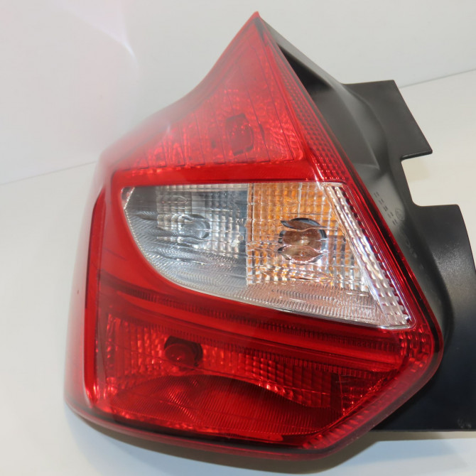 Feu arrière gauche occasion FORD FOCUS III Phase 1 01-2011->04-2015 1.6 TDCI 115ch 1825320 1