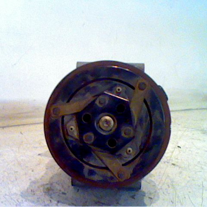 Compresseur air conditionne occasion RENAULT SCENIC II Phase 1 03-2004->09-2006 1.9 DCI 120ch 8200309193 2