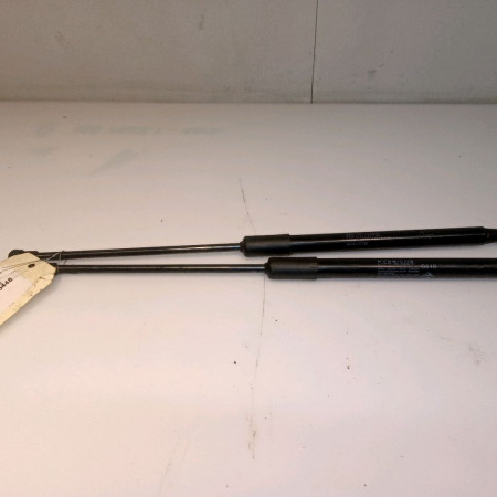 Verin droit hayon occasion CITROEN C3 III Phase 1 10-2016->... 1.2i 82ch 9813177780