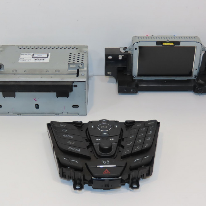 Autoradio occasion FORD FOCUS III Phase 1 01-2011->04-2015 1.6 TDCI 115ch 2277319 1