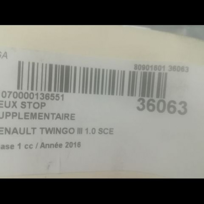 Feux stop supplementaire occasion RENAULT TWINGO III Phase 1 06-2014->... 1.0 SCE 12v 70ch 265903126R 3