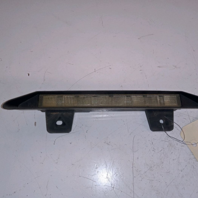 Feux stop supplementaire occasion RENAULT TWINGO III Phase 1 06-2014->... 0.9 TCE 12v 90ch 265903126R 1