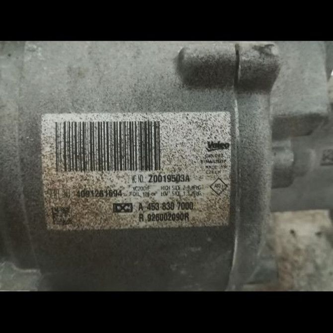 Compresseur air conditionne occasion RENAULT TWINGO III Phase 1 06-2014->... 926002090R 2