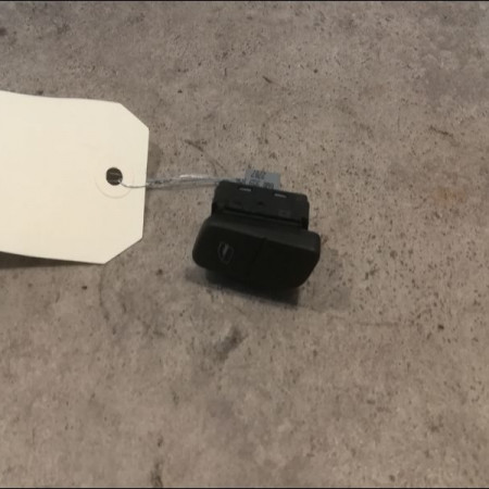 Commande lève-glace porte avant droite occasion VOLKSWAGEN POLO IV Phase 2 05-2005->09-2009 1.2 60ch