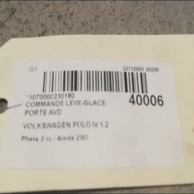Commande lève-glace porte avant droite occasion VOLKSWAGEN POLO IV Phase 2 05-2005->09-2009 1.2 60ch 2