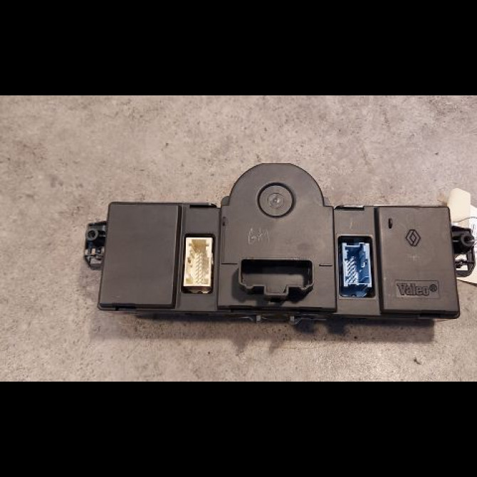 Commande de chauffage occasion RENAULT MODUS Phase 1 09-2004->12-2007 1.5 DCI 80ch 2